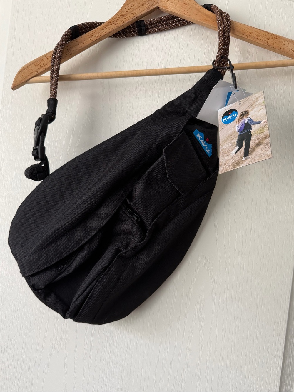 Kavu Mini Rope Sling Bag Jet Black NWT